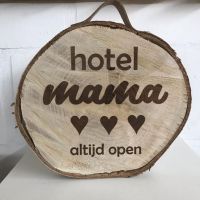 hotel mama